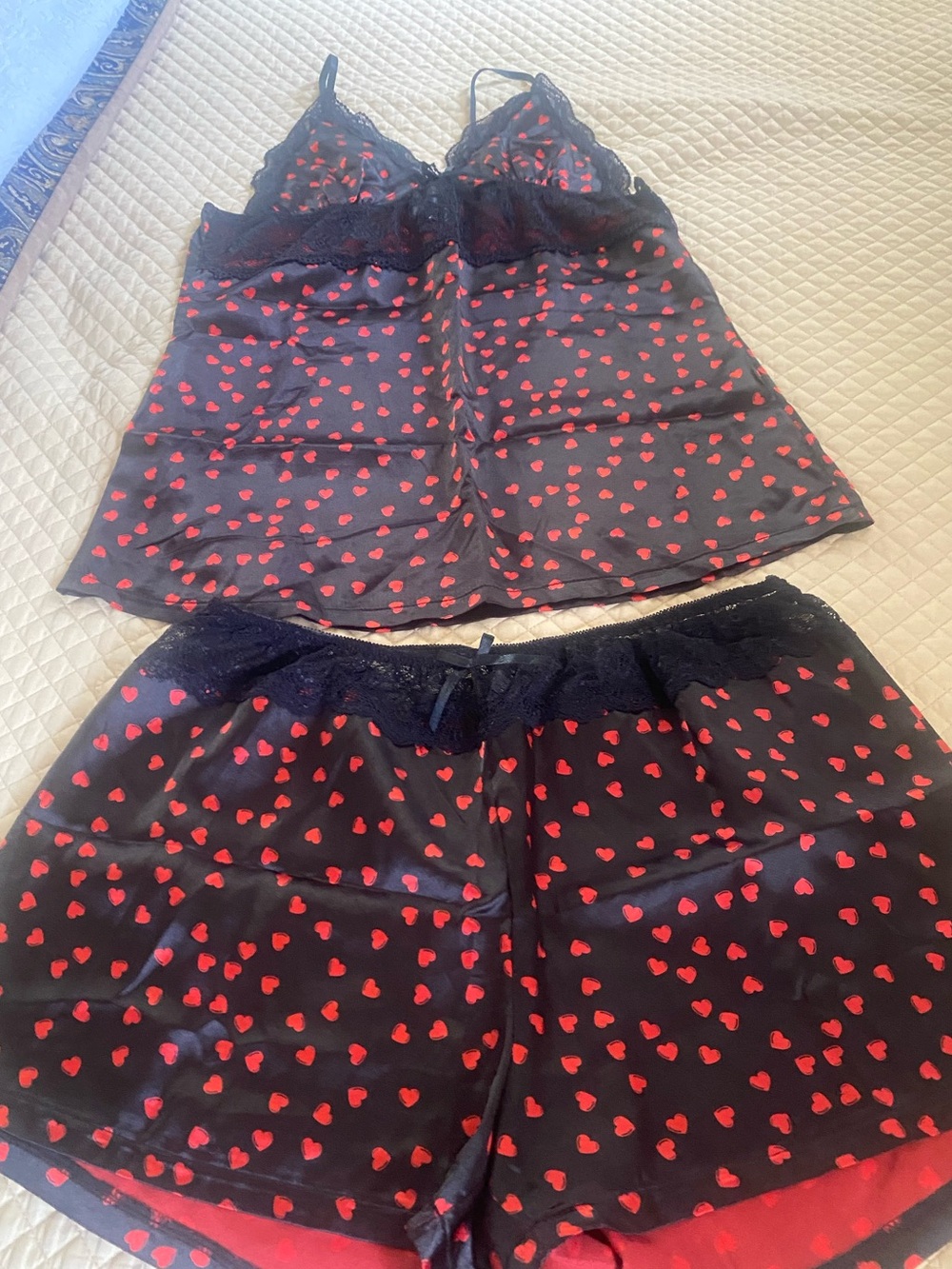 Daisy Fuentes Black and Red Heart Lace-Trim Pajama Set